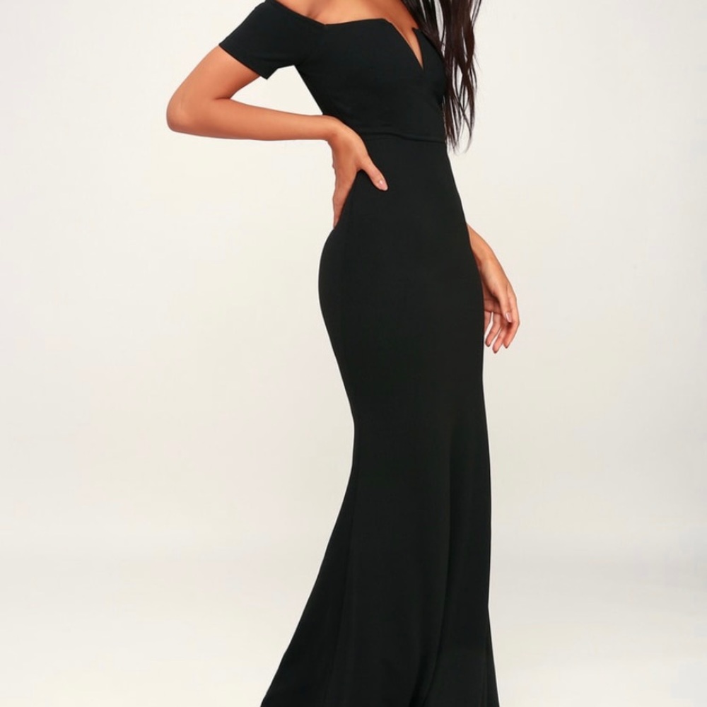 LULU’S LYNNE BLACK OFF THE SHOULDER DRESS
